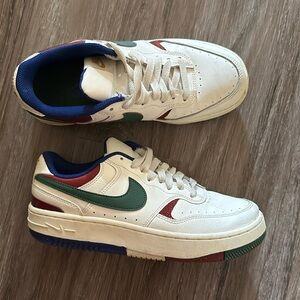 Nike Gamma Force Shoe